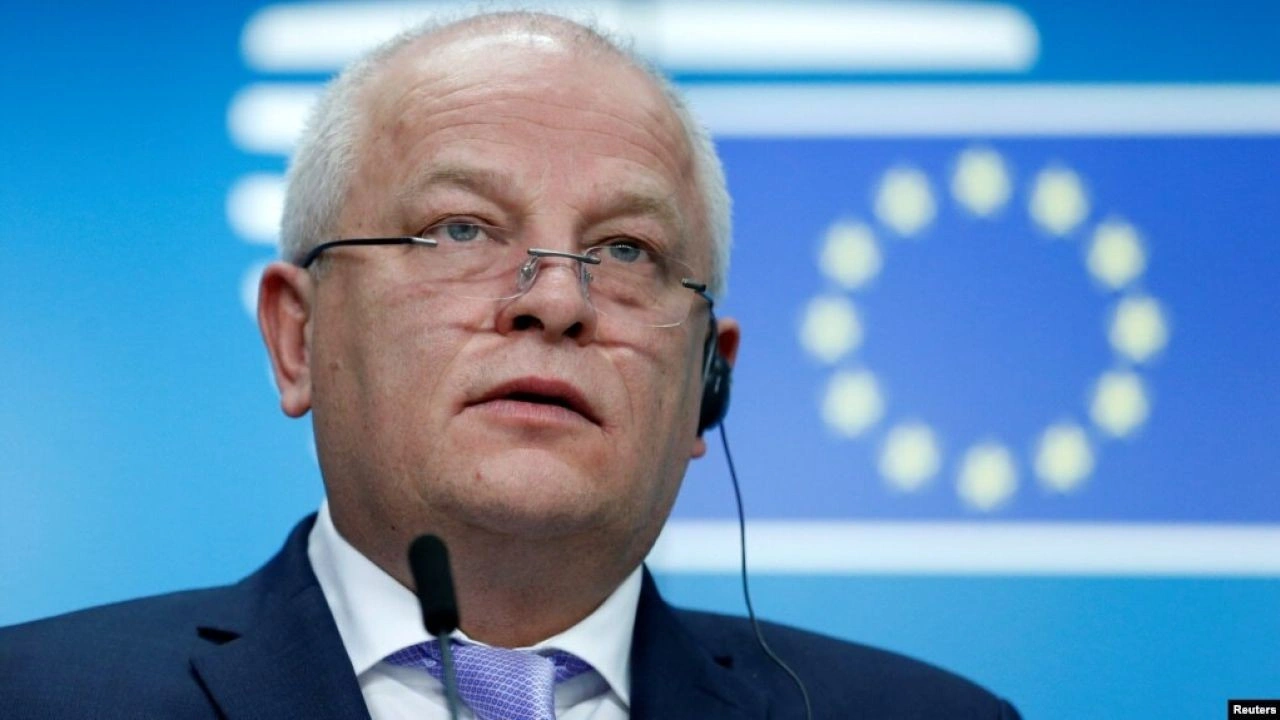 Пам’ятний знак на Будинку профспілок увіковічнить ім’я Степана Кубіва